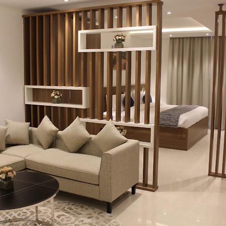 Duqm Express Hotel Екстериор снимка