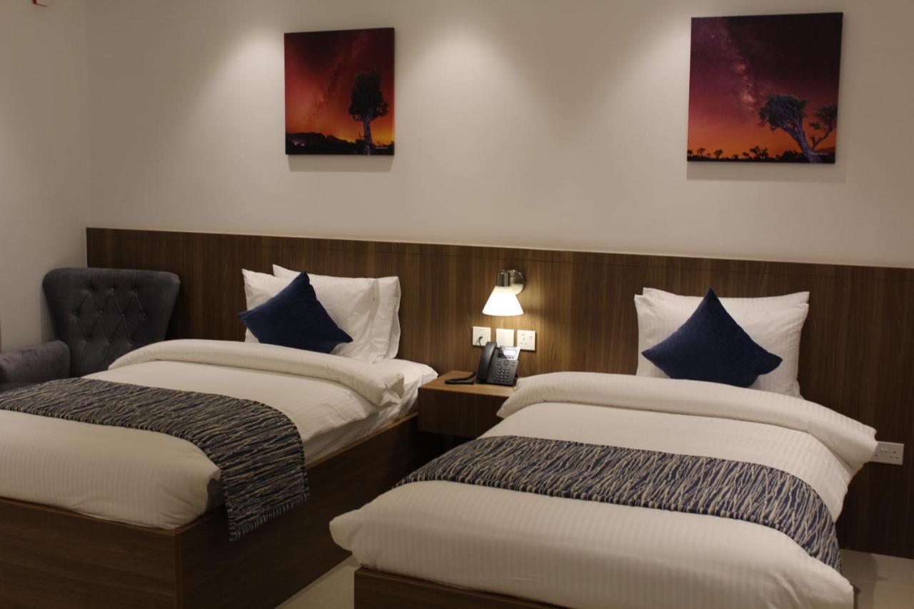 Duqm Express Hotel Екстериор снимка