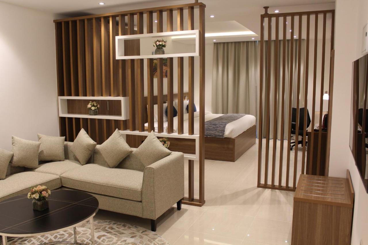Duqm Express Hotel Екстериор снимка