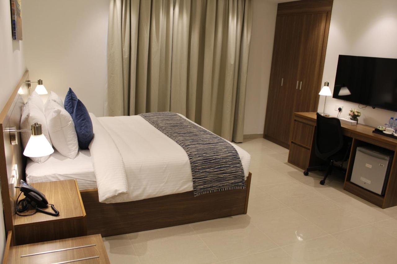 Duqm Express Hotel Екстериор снимка