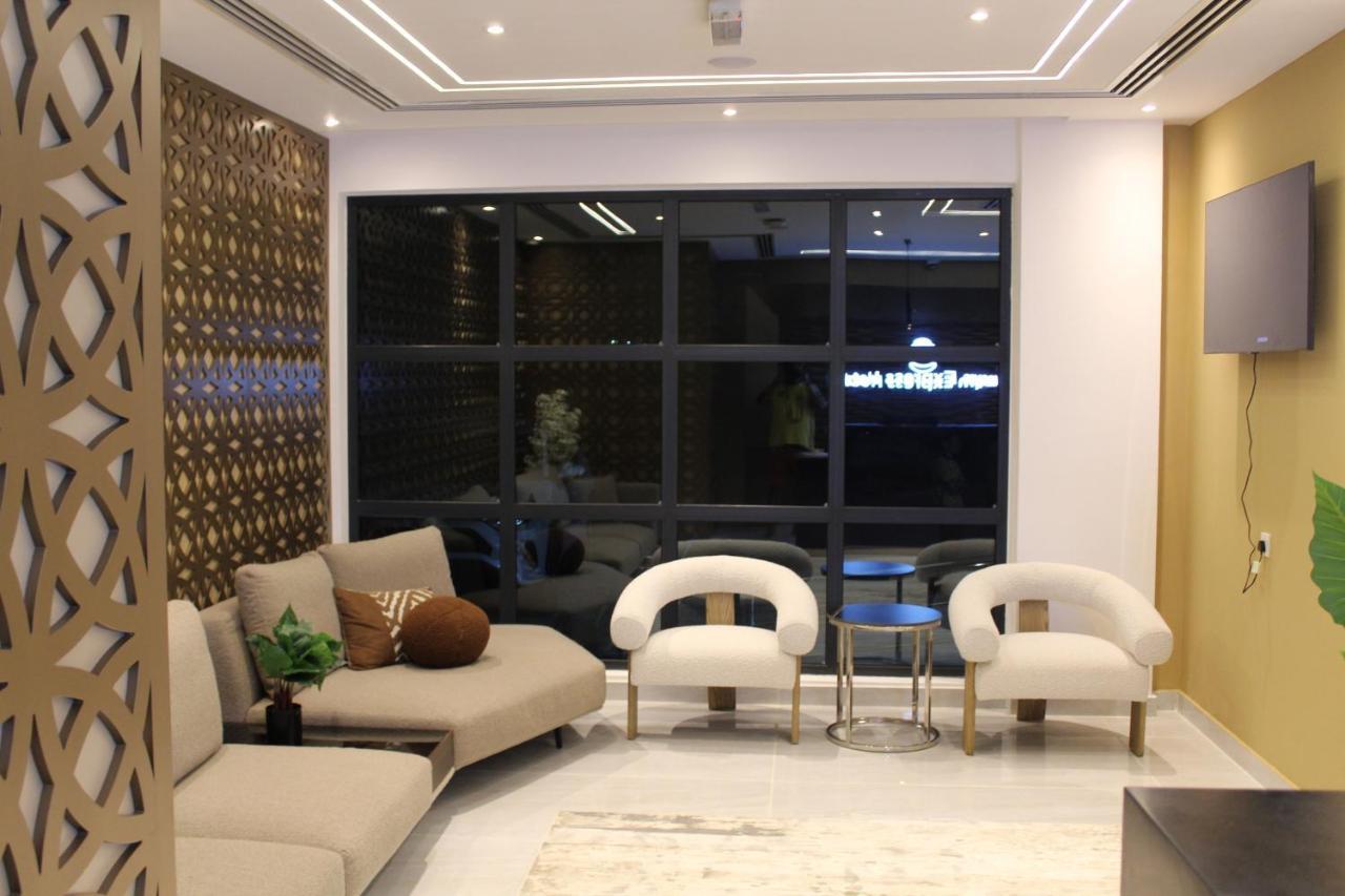 Duqm Express Hotel Екстериор снимка