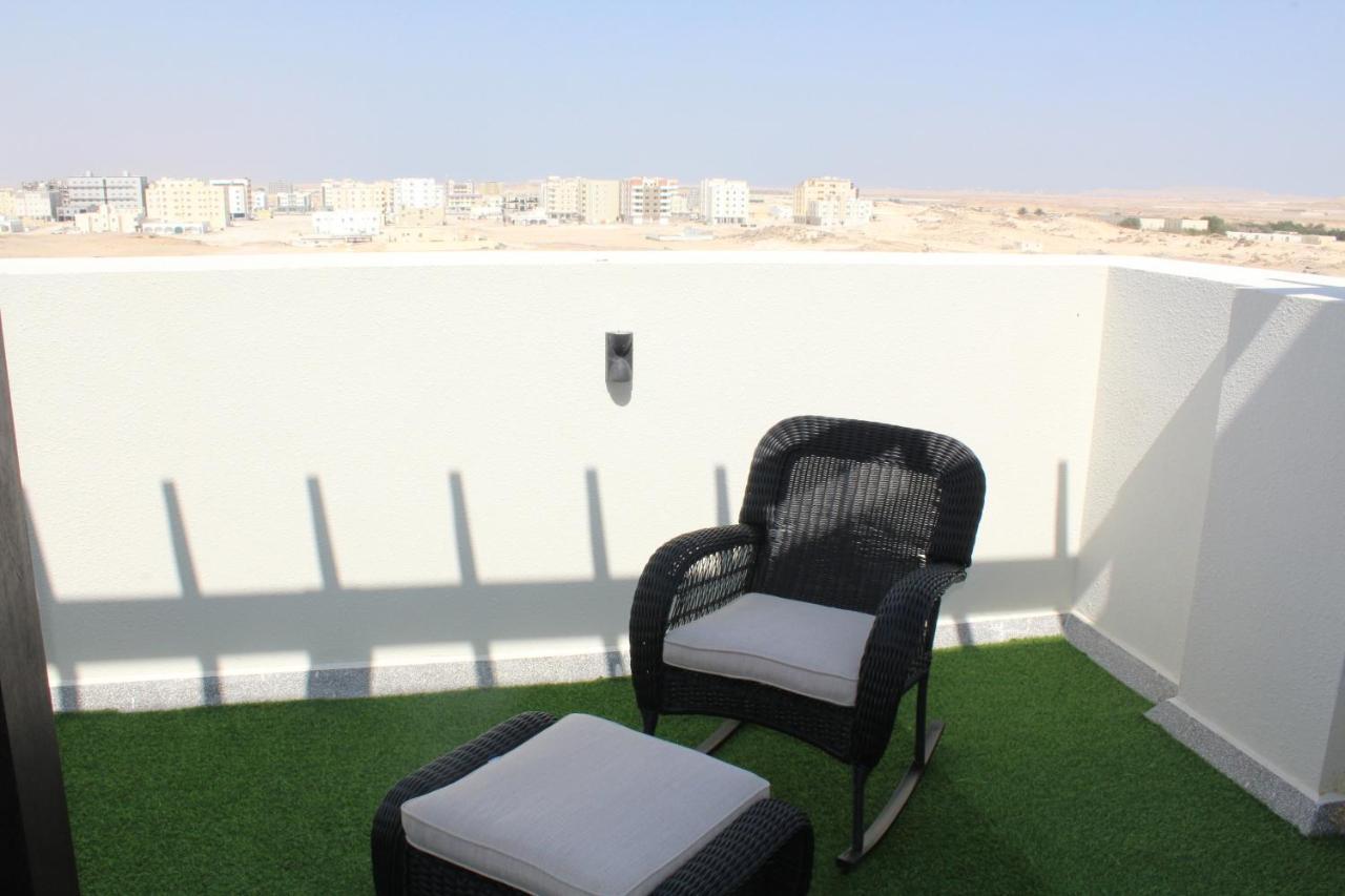 Duqm Express Hotel Екстериор снимка